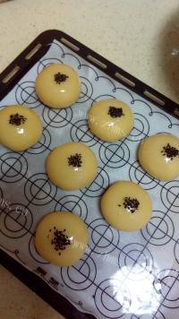 自制酥皮五仁月饼做法图解19)