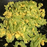 别具风味的金沙苦瓜做法图解5)