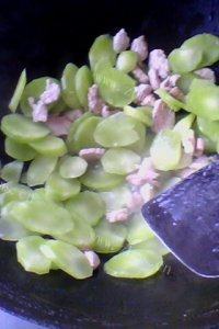 健康美食之莴笋炒肉丝做法图解9)