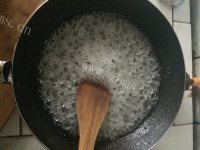 妈妈最爱的山楂糕做法图解6)