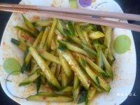 家常菜凉拌黄瓜条