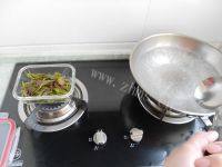 下酒菜香椿豆做法图解3)