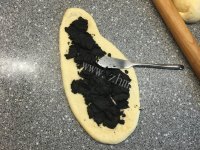 如此诱人的黑芝麻土司做法图解8)