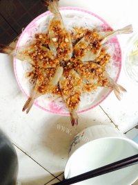 美味的蒜蓉大虾粉丝做法图解11)