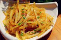 家常菜清炒土豆丝