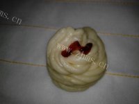 美味可口的牛奶银丝花卷做法图解13)