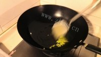 正宗韩式干辣椒烧鲫鱼干做法图解5)