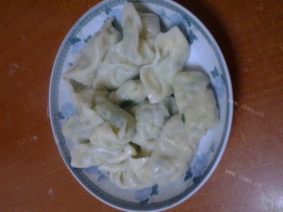 香糯爽滑的韭菜鸡蛋饺子