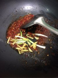 五味俱全的鱼香茄子做法图解2)
