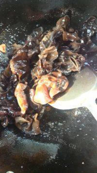 美味的木耳肉片做法图解6)