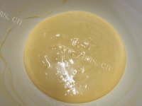 唇齿留香的戚风蛋糕做法图解4)
