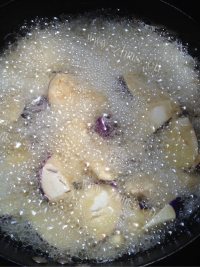 家常菜红烧肉末茄子做法图解3)