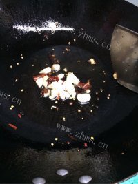 简单的凉拌香椿做法图解5)