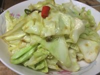 色香味浓的手撕包菜