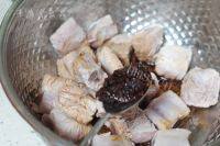 简单版香菇蒸排骨做法图解6)