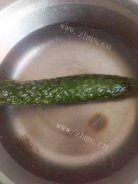 猪头肉拌黄瓜做法图解1)