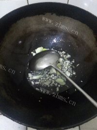 素炒茄丝做法图解3)