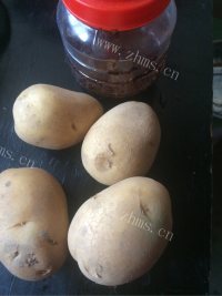 美味营养的凉拌土豆丝做法图解1)