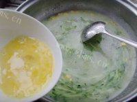 家常鸡茸玉米羹做法图解10)