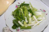 荷兰豆炒肉做法图解3)