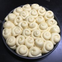 咸甜适中的金钱卷面包做法图解12)
