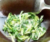 家常菜炒青菜做法图解4)