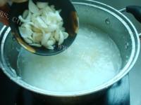 滋润的银耳百合粳米粥的做法图解七