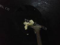 简单易做的土豆焖鸡翅做法图解2)