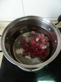 美味的白萝卜炖牛肉做法图解2)