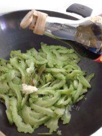 味道不错的清炒苦瓜