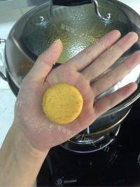 自己做的南瓜小饼做法图解7)