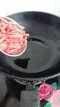 家常菜肉炒豆芽做法图解3)