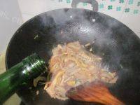 蘑菇炒肉（家庭版）做法图解9)