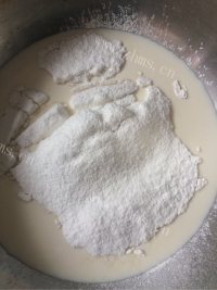美味营养的榴莲千层蛋糕做法图解1)