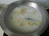 营养丰富的鱼汤面做法图解10)