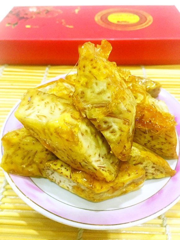 鲜美可口的拔丝芋头