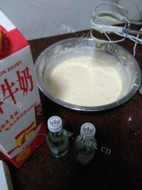 香甜可口的原味重芝士蛋糕做法图解6)