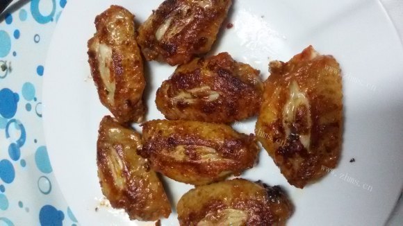 咸甜适中的香煎鸡翅