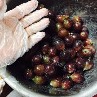 自制红提果酱做法图解2)
