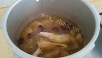 营养的养生鸭子汤的做法图解五