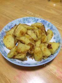 自己做的香煎土豆块