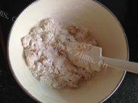 DIY豆沙月饼做法图解4)