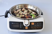 美味的元宝红烧肉做法图解9)