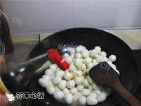 家常菜红烧鹌鹑蛋做法图解8)