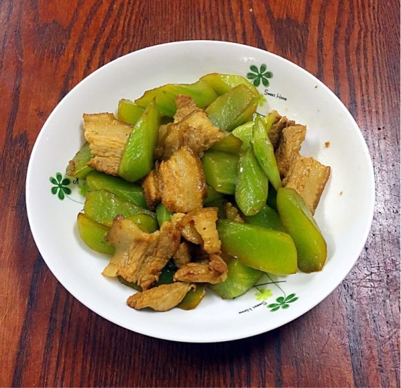 简单版莴笋炒五花肉