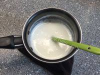 夏季清凉饮红糖鲜奶冻做法图解6)