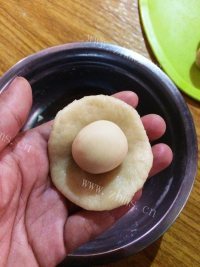 自制红豆馅饼做法图解7)