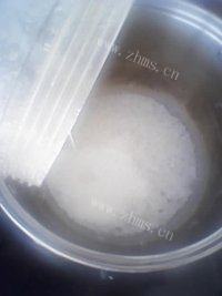 营养的蔬菜瘦肉粥做法图解2)
