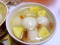 美味的苹果银耳汤圆糯米粥做法图解6)