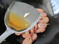 美味的红烧对虾做法图解7)
